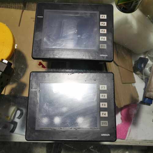 两块7寸触摸屏NT5Z-ST121B-EC上电蓝屏，便拍前询价下单