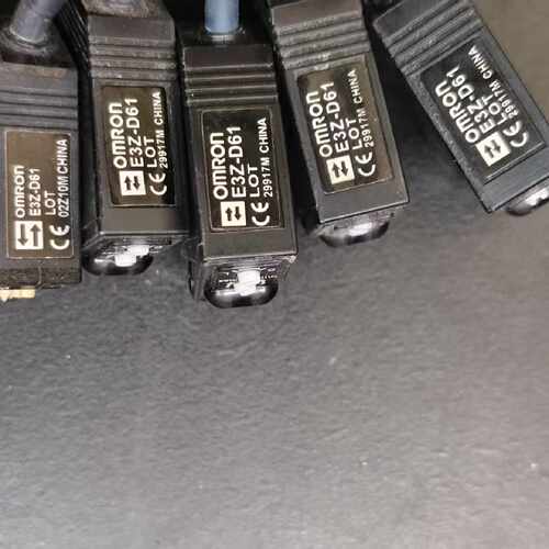 溢价-光电传感器E3ZD61