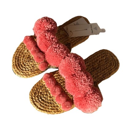 thailand#handmade毛球草编凉鞋