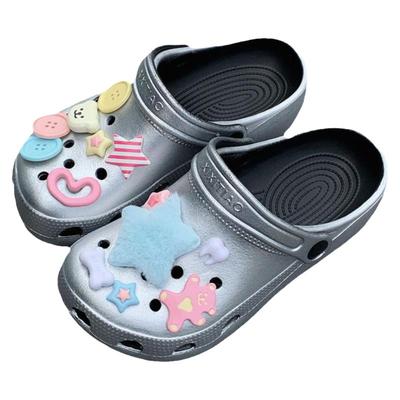 细细条可爱小熊ins甜酷洞洞鞋