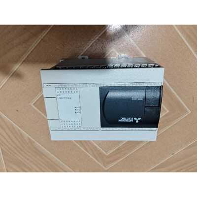 【请询价】三菱PLCFX3GA40MTCM功能正常成色为实图