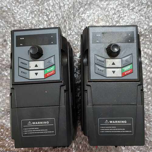 议价威纶变频器AR60T-0004-S / 0.4KW可维修