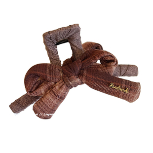 美拉德蝴蝶结抓夹女高级感大号鲨鱼夹子2026新款盘发夹后脑勺头饰