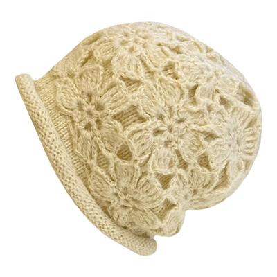 手工钩花套头帽女秋冬保暖护耳帽