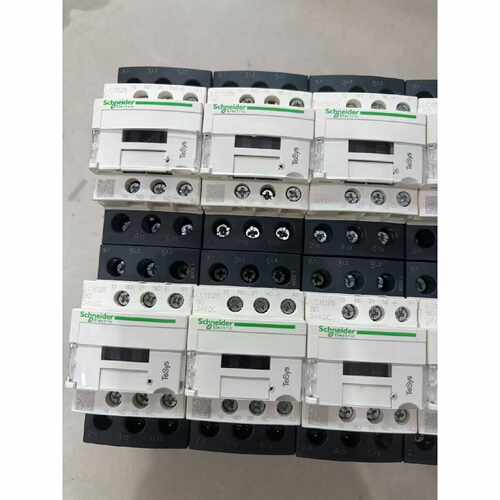 议价！施耐德LC1D25BD直流接触器线圈24VDCTeSys