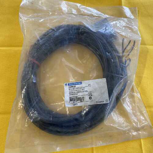 议价施耐德Telemecanique限位开关ZCMD21L5 029928行程开关跑偏开