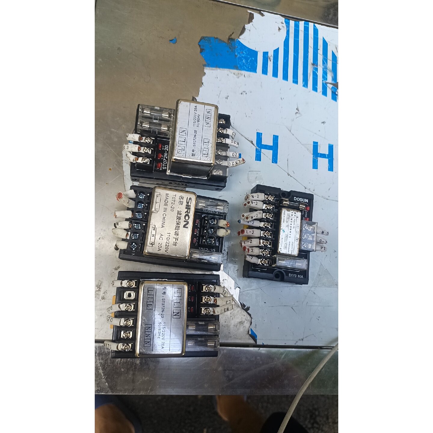 询价下单滤波器ST072N-20 ，T072-20。注意有一个小一点