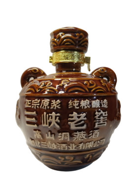 纯粮食三峡牌清香型52度白酒包邮