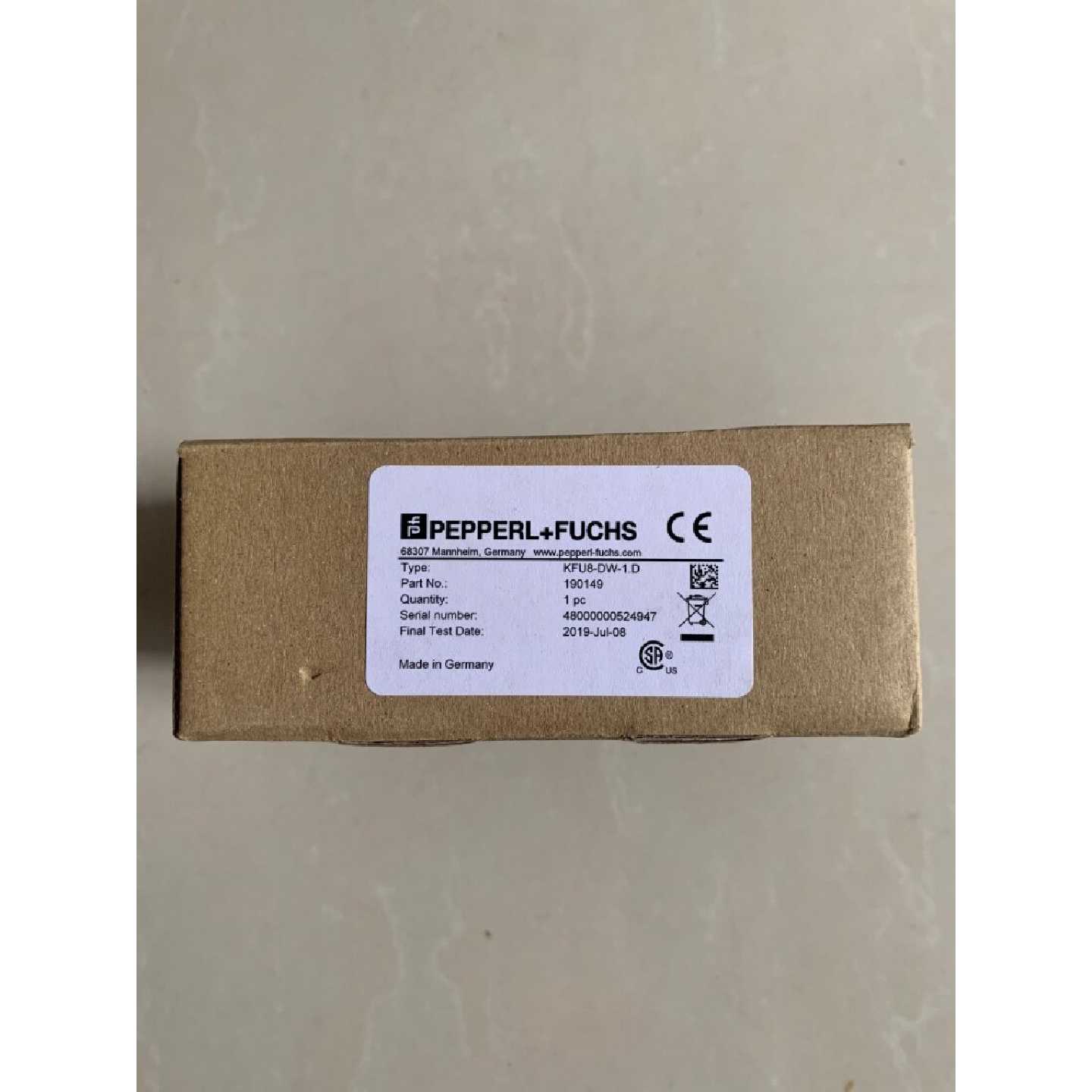 议价德国倍加福KFU8-DW-1.D频率信号转换信号调节器大量现货全新