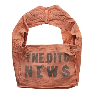 现货 BOWWOW THE DITC NEWSPAPER BAG 日产做旧报童单肩包 25AW
