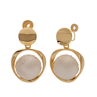 褶皱珍珠耳环金色叠戴感圆环耳钉小众设计感轻奢高级感无耳洞耳夹