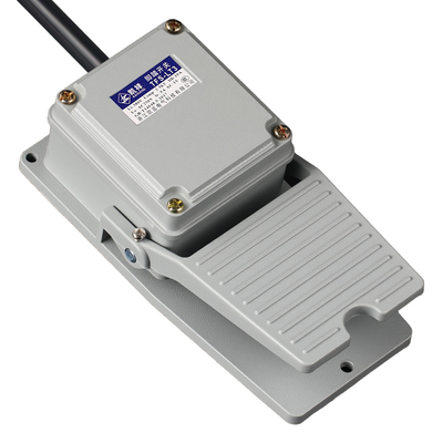 脚踏开关LT4带线2米YDT1-15 16 18脚踩开关LTH-1/6机床踏板开关