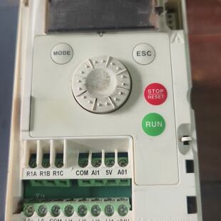 溢价-Altivar ATV12HU15M2变频器  1.5KW