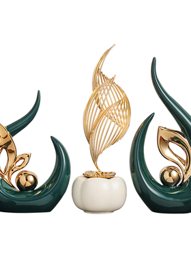 轻奢风酒柜电视柜摆件