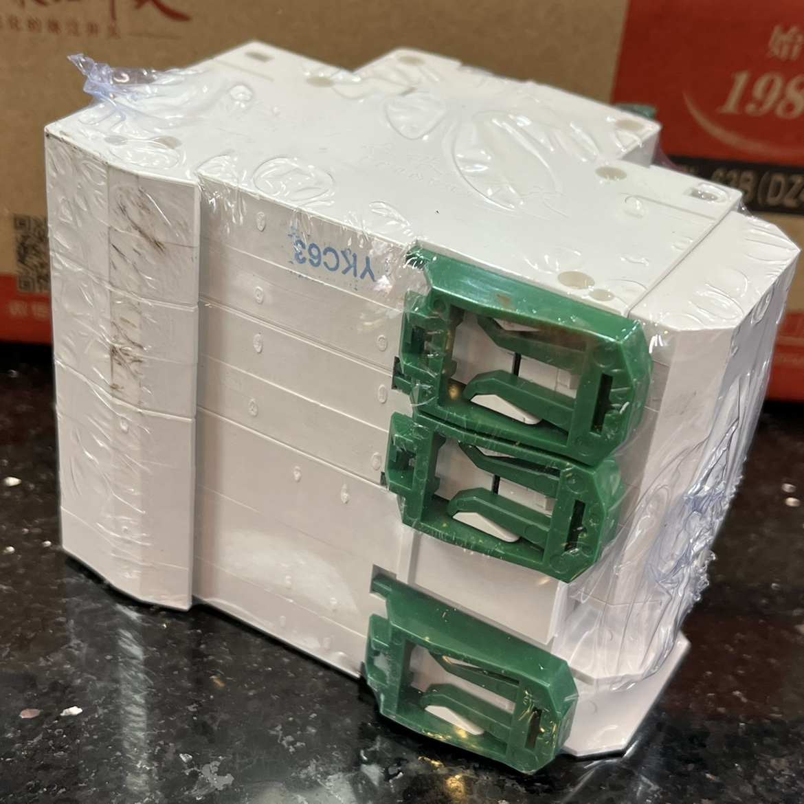 广东珠江开关DZ47LE双极63A防雷防火型珠江漏电开关断路器漏保护