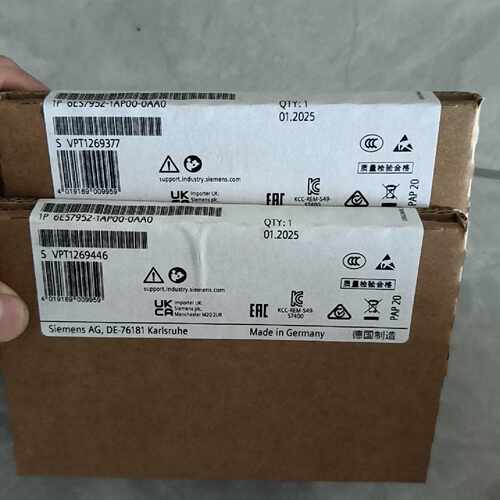 6ES7952-1AP00-0AA0   2台原装全新保内2