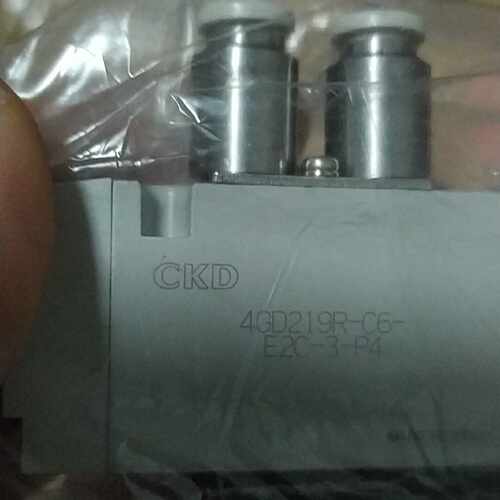 溢价-CKD电磁阀4GD219R-C6-E2C-3-P4