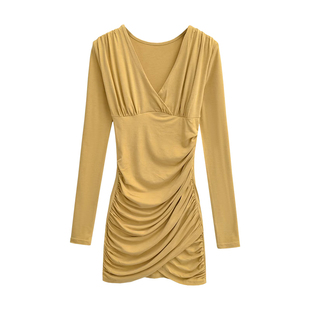 YoungGirlDay 纯欲风性感V领褶皱收腰显瘦长袖打底连衣裙包臀短裙