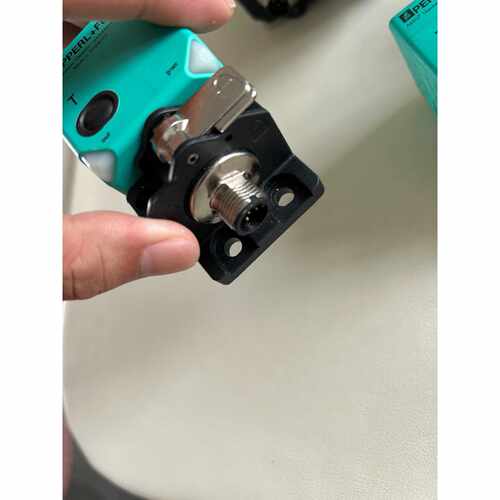 询价倍加福UC500-L2-E5-V15超声波传感器 27775