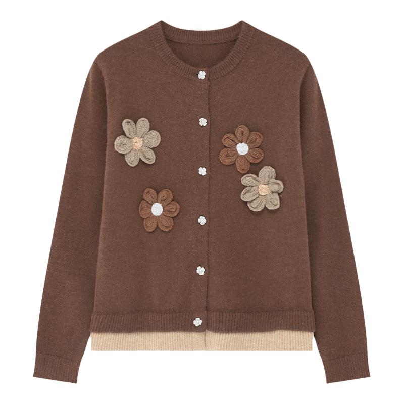 Basic House/百家好立体花朵装饰圆领短款宽松长袖女针织开衫秋季