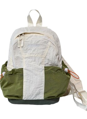 胡子鸡仔超轻量化徒步登山包背包