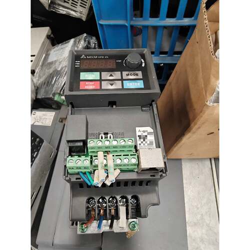 在线议价台达变频器 VFD004EL21A