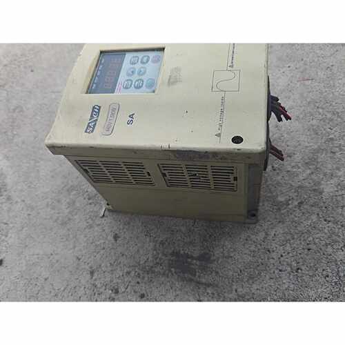 三基SA4015B变频器电压380V功率1.5KW功