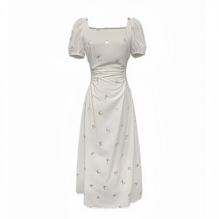 法式高级感白色蝴蝶方领连衣裙女夏2026新款超仙气温柔风气质长裙