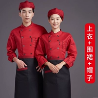 Красный лонгслив, черный фартук, берет