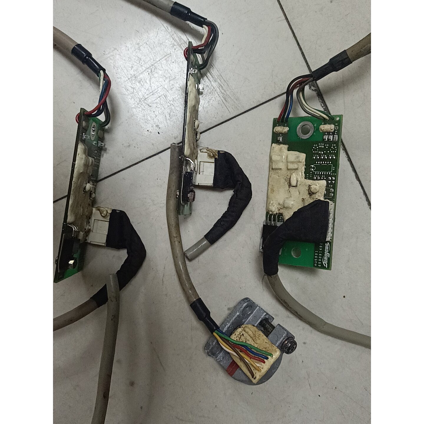 议价CM16AC5三菱主轴感应头AU5901三菱主轴编码器 3