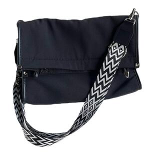 左千户包潮流斜挎包男生上班通勤包手提包大容量高级感百搭休闲包