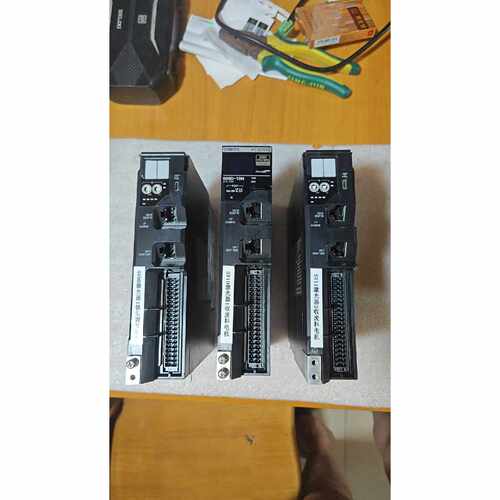 询价-伺服100W驱动器R88D1SN01HECT2个可维修
