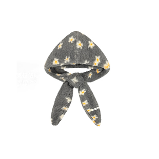 可爱花朵点缀毛绒帽子围巾一体女秋冬保暖套头帽显脸小百搭护耳帽