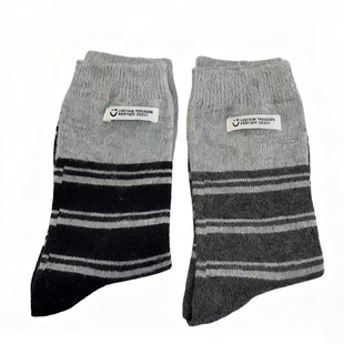 布标条纹袜子女羊毛袜秋冬季加绒加厚保暖冬天灰色中筒袜羊绒长袜