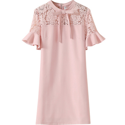 蕾丝拼接荷叶边喇叭袖短袖连衣裙