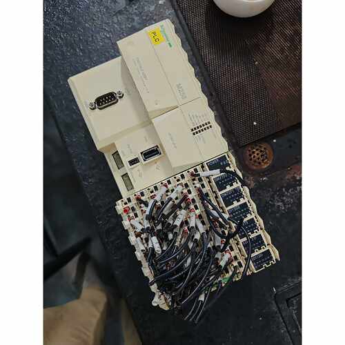 询价下单拆机施耐德PLC   TM258LF42DT