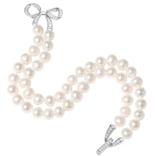 周大生淡水珍珠手链法式优雅蝴蝶结双层叠戴手串手饰女生新年礼物