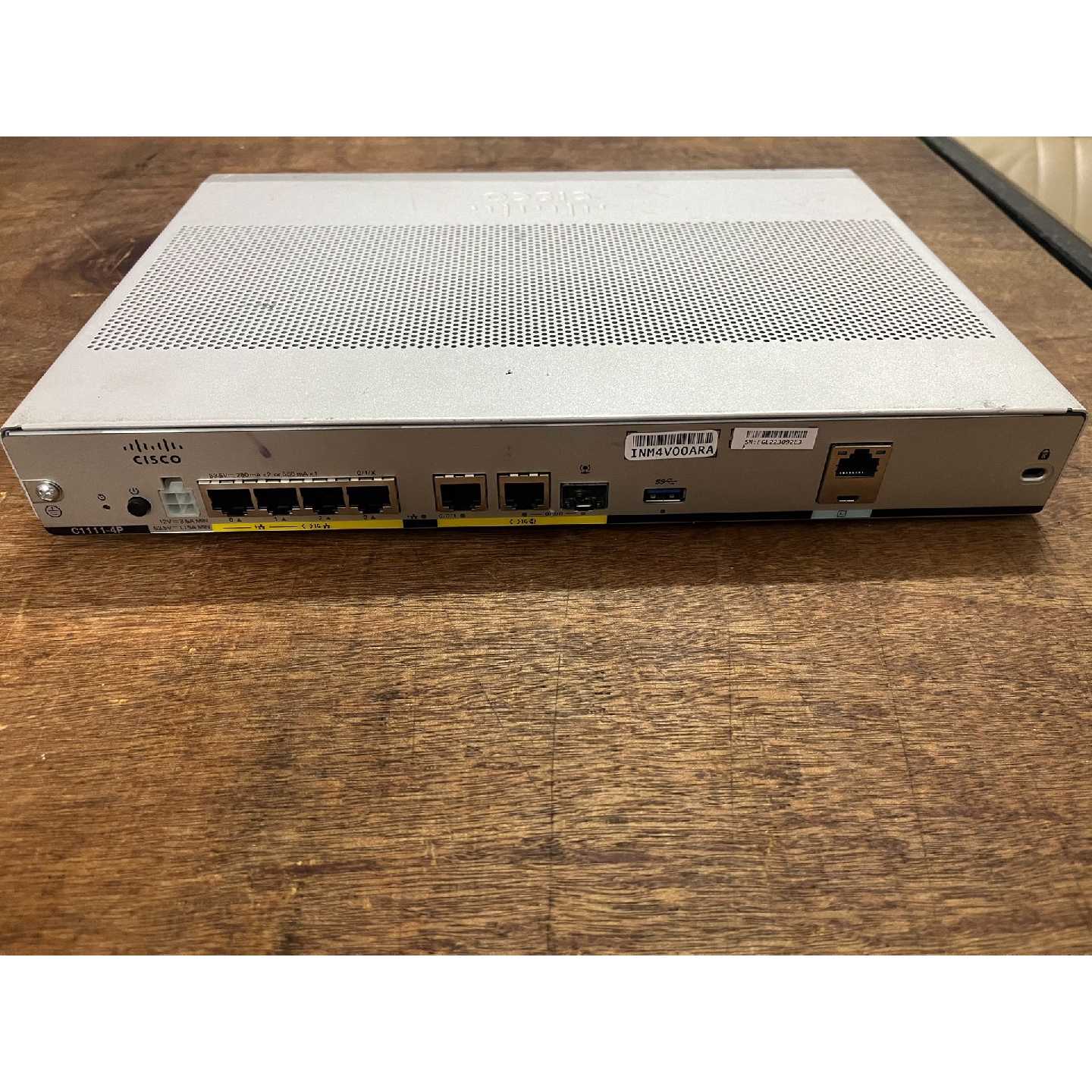 C1111-4P千兆企业路由器。Cisco/思科无线千兆,双