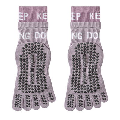 体操冠军张婧彧代言瑜伽袜品牌