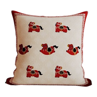 新款红色马年抱枕客厅喜庆吉祥物装饰沙发枕套组合床上新年腰靠垫