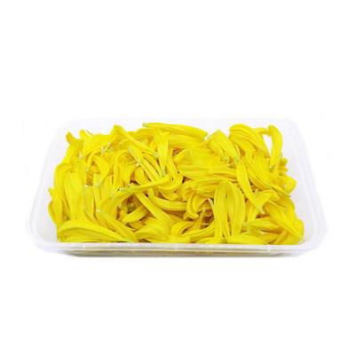 新鲜黄菊花瓣酸菜鱼装饰点缀花草