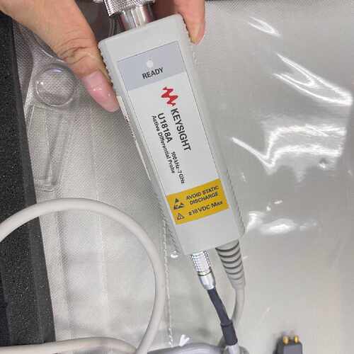 议价型号：U1818A（对比：U1818B 为 100 kHzC