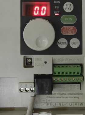 Mitsubishi FR-S520S-1.5K-ECR Frequenzumrichter Inverter 1.5k