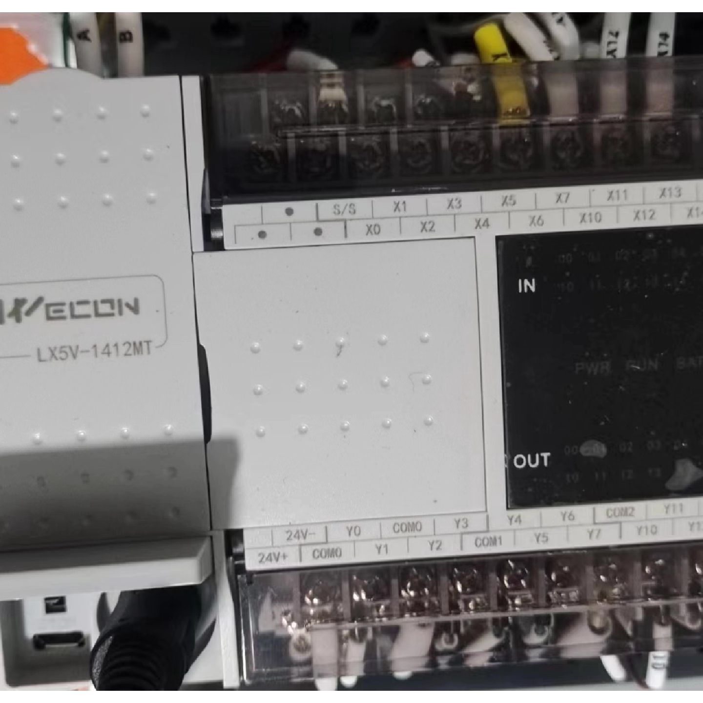 询价下单维控plc触摸屏维修解其它元器件