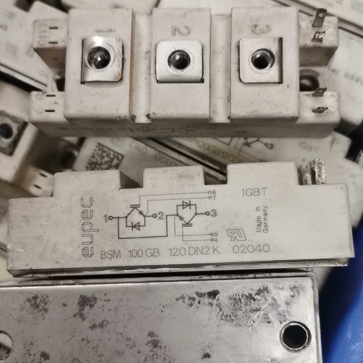 BSM100GB120DN2K原装，包好议价 - 实物图