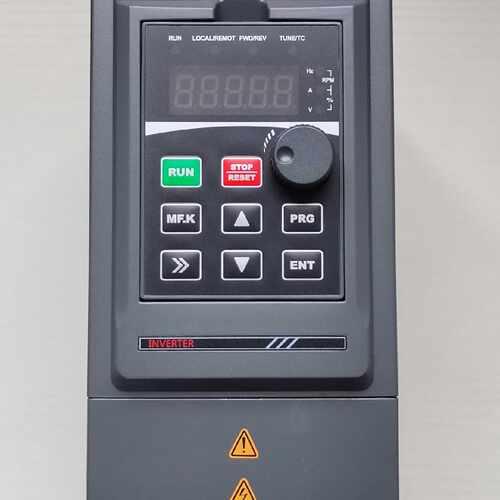 议价SAJ三晶变频器VM1000B-4T5R5GB/7R5PB三相380v电机调速2SR75G