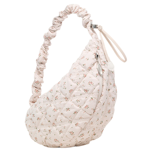 【 赵昕同款】Carlyn FLOWER COZY中号韩国小碎花云朵饺子马鞍包