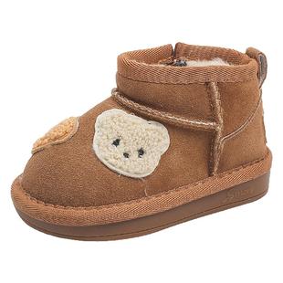 真皮女宝宝雪地靴男宝鞋子2025新款冬加绒加厚学步儿童短靴1一3岁