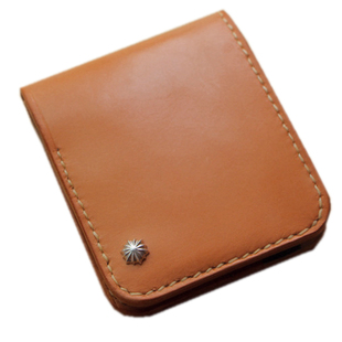 手工皮具 银钉装饰 枥木多脂胺革 多卡位 短财布 短款钱包钱夹