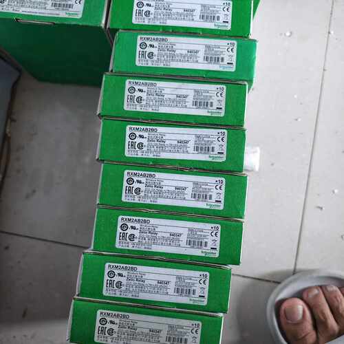 议价施耐德Zello继电器，RXM2AB2BD，24VDC，2C